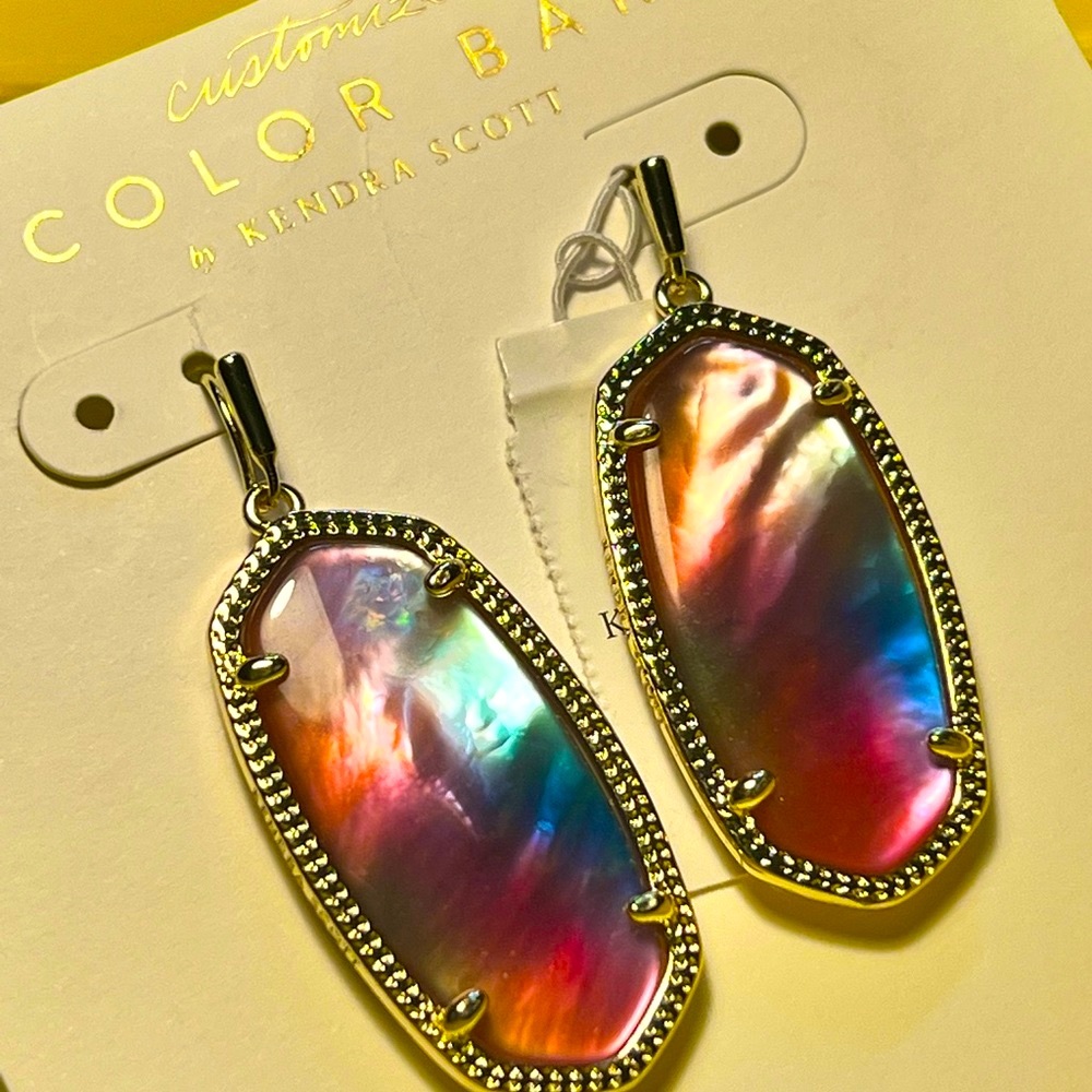 NWT Kendra Scott Elle Earrings Watercolor Pearl & Yellow Gold Best Stones W😊W! - Picture 7 of 7